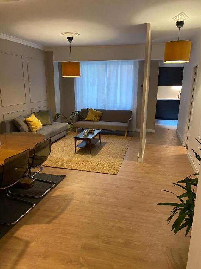 Luxury Apartment In Ferrol Center Buitenkant foto